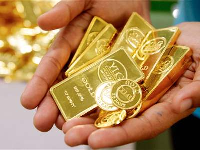 چرا طلا برای سرمایه‌گذاران ایرانی جذاب تر  است؟ / مقایسه رشد یک‌ساله قیمت طلای ۱۸ عیار و انس