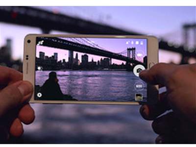 ترفندهای عکاسی در شب با گوشی موبایل / با این روش ها حرفه ای شوید!