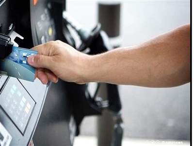 هیچ‌گونه محدودیتی در استفاده از کارت‌ سوخت جایگاه‌داران اعمال نشده است