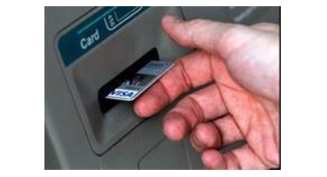 شیوه عجیب دزدان انگلیسی برای سرقت رمز کارت بانکی