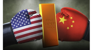 طلا در ماههای آینده به اوج قیمت می رسد/ اختلافات تجاری دو اقتصاد بزرگ جهان و تاثیر آن بر فلز زرد و طلای سیاه 