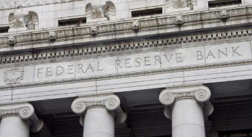 فدرال رزرو نرخ بهره را بدون تغییر و نزدیک به صفر نگه داشت 